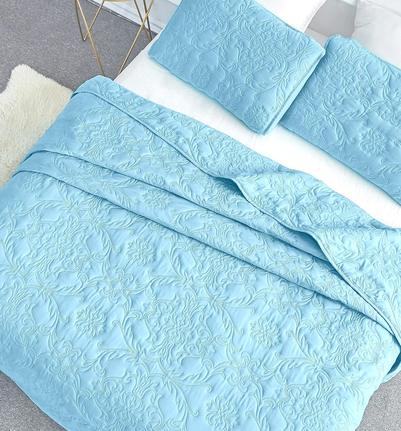 Sophia and William 3 Pieces Quilt Set Queen/Full Size with 1 Quilt and 2 Pillow Shams, Reversible Microfiber Bedding Bedspread Coverlet Set, Cozy, Lightweight and Hypoallergenic, Light Blue