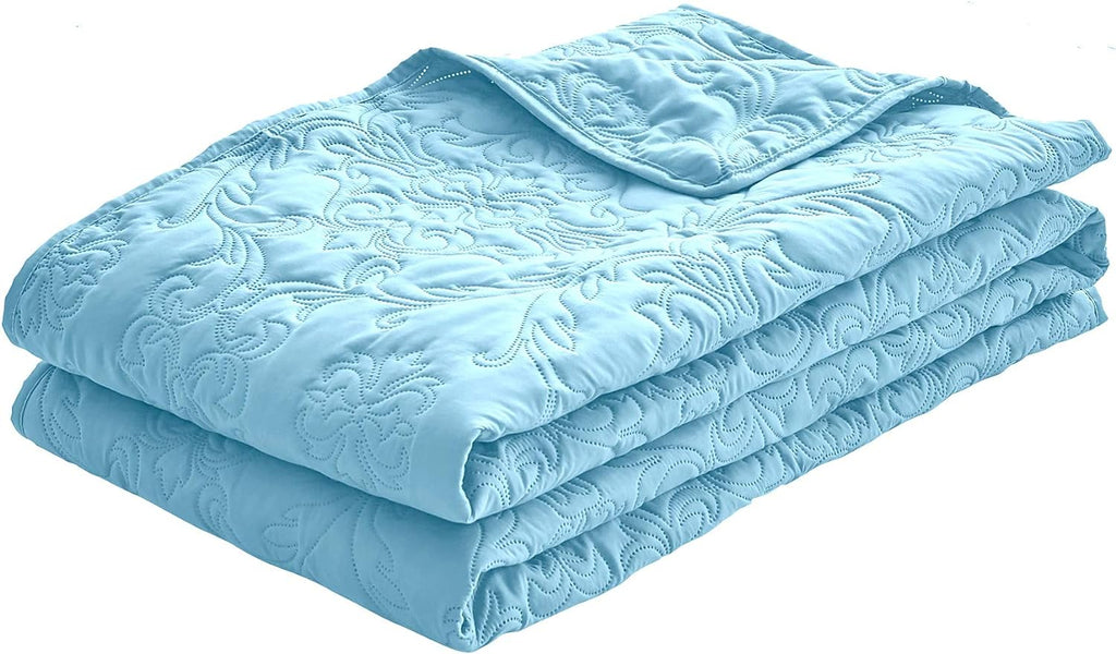 Sophia and William 3 Pieces Quilt Set Queen/Full Size with 1 Quilt and 2 Pillow Shams, Reversible Microfiber Bedding Bedspread Coverlet Set, Cozy, Lightweight and Hypoallergenic, Light Blue